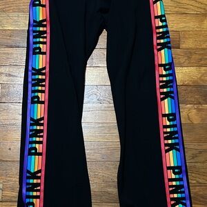PINK Victoria's Secret flare leggings